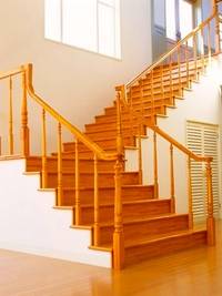 Лестница – важный элемент в обустройстве любого дома